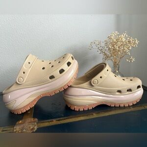 CROCS Mega Crush Clogs